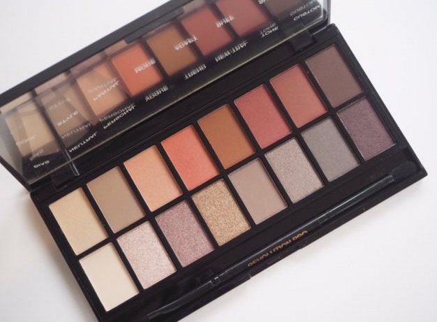 OUR CHRISTMAS 2015 EYESHADOW ROUNDUP
